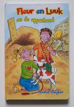 Fleur en Luuk en de oppashond - Teunie Suijker, Boeken, Kinderboeken | Jeugd | onder 10 jaar, Ophalen of Verzenden, Zo goed als nieuw
