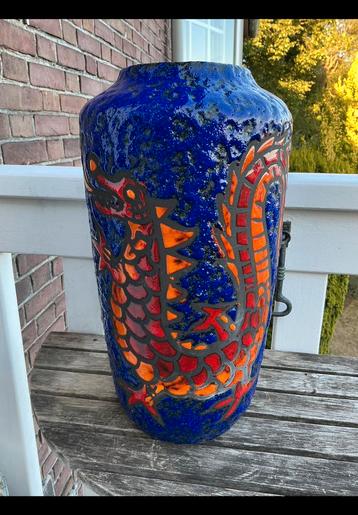 Scheurich West Germany vloer vaas. 38 Centimeter hoog. Draak beschikbaar voor biedingen