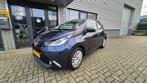 Toyota AYGO 1.0VVT-i X play AIRCO CAMERA EL RAMEN LED NAP, Voorwielaandrijving, Gebruikt, Euro 6, Origineel Nederlands