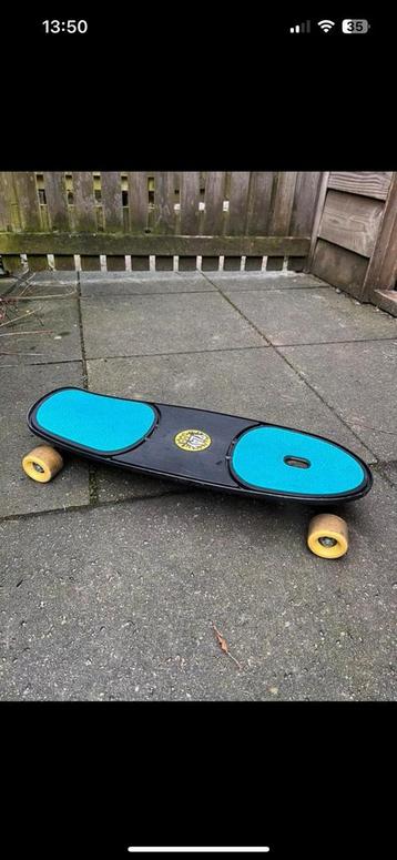 Skateboard beschikbaar voor biedingen