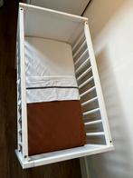Babybedje inclusief matras + accessoires, Ophalen, Zo goed als nieuw, Ledikant