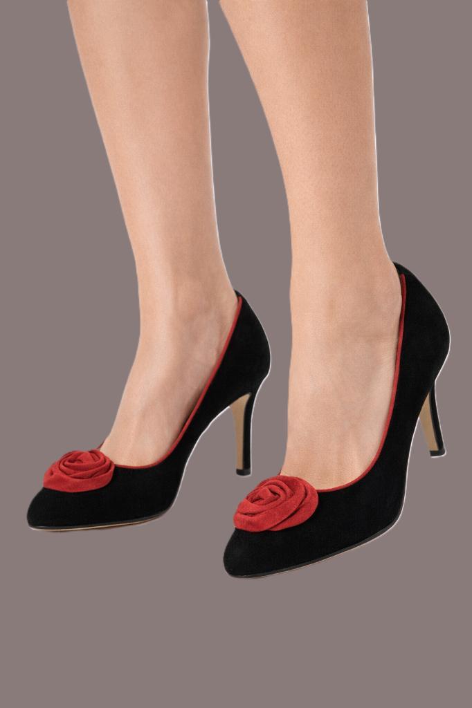 Noë Design pumps met rode roos maat 39, Kleding | Dames, Schoenen, Gedragen, Pumps, Zwart, Ophalen of Verzenden