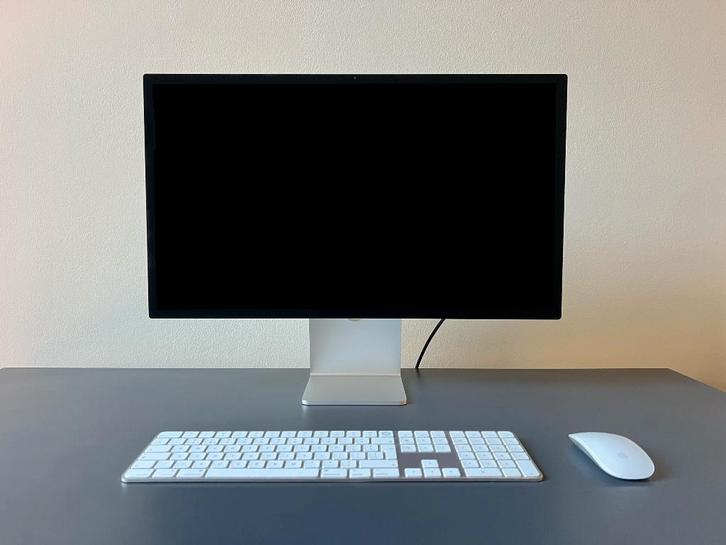 Apple Studio Display 5K 27Inch (Only used for 1 month), Computers en Software, Monitoren, Zo goed als nieuw, 60 Hz of minder, IPS