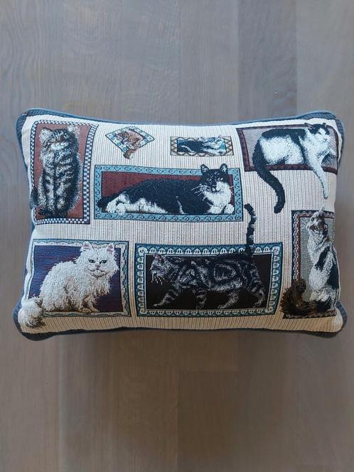 Sierkussen: katten tapestry gobelin Brugge, Huis en Inrichting, Woonaccessoires | Kussens, Zo goed als nieuw, Vierkant, Ophalen