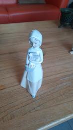 Llaro Porselein Meisje met Konijn, Antiek en Kunst, Kunst | Beelden en Houtsnijwerken, Ophalen