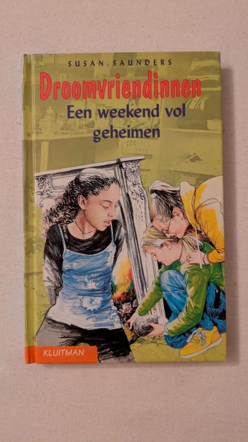 S. Saunders • Een weekend vol geheimen, Boeken, Kinderboeken | Jeugd | onder 10 jaar, Zo goed als nieuw, Ophalen of Verzenden