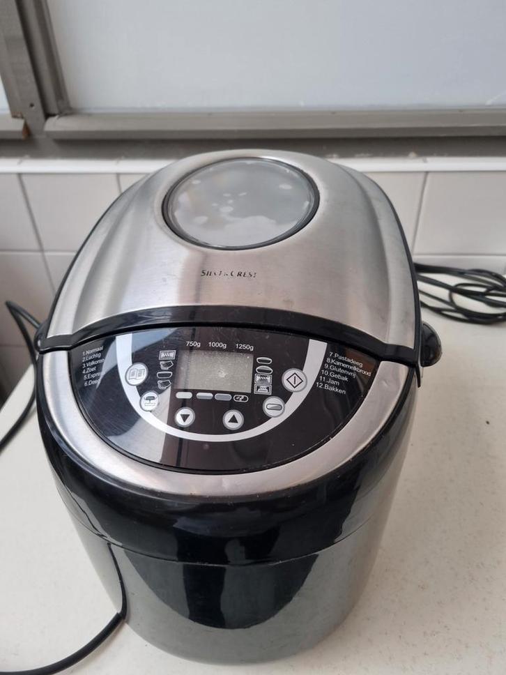 SilverCrest Broodbakmachine, Witgoed en Apparatuur, Broodbakmachines, Gebruikt, Met timer, 800 tot 1200 gram deeg, Kijkvenster
