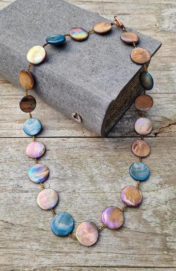 Ketting beschikbaar voor biedingen