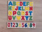 2 houten puzzels: het alfabet van A-Z en tellen van 0-9, Ophalen of Verzenden, Gebruikt, Puzzelen