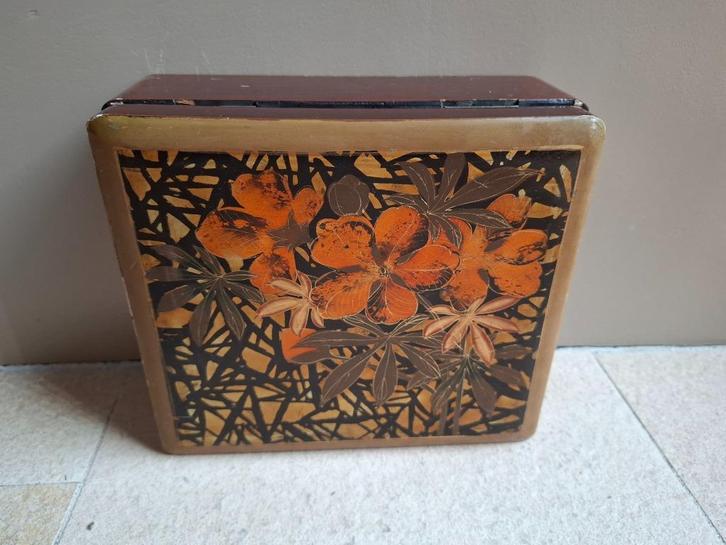 Antiek Japans lakdoosje met bamboe/bloemen + Niemeijer blik, Antiek en Kunst, Kunst | Niet-Westerse kunst, Ophalen of Verzenden