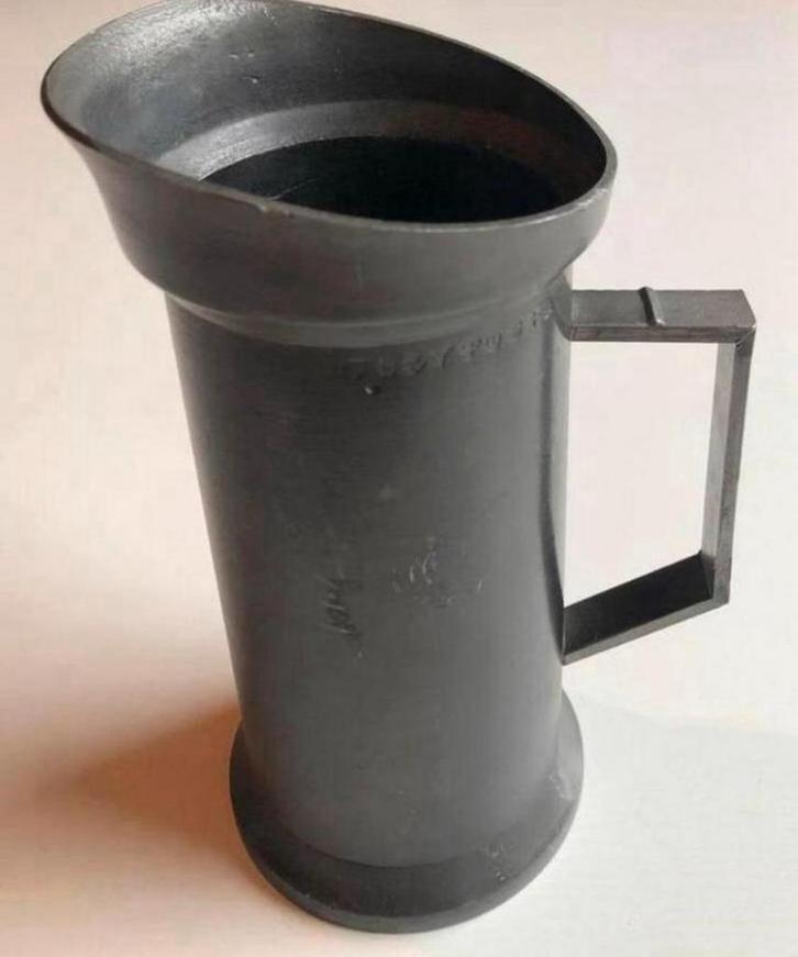 Tinnen maatbeker 1/2 liter Engeltjes Tin gemerkt, Antiek en Kunst, Antiek | Tin, Ophalen of Verzenden