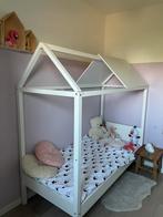 Peuterbed met dak, Kinderen en Baby's, Kinderkamer | Bedden, Ophalen, Gebruikt, 70 tot 85 cm, 140 tot 160 cm