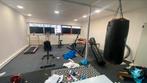 Complete set fitnessapparaten + bokszak, Ophalen of Verzenden, Zo goed als nieuw, Krachtstation