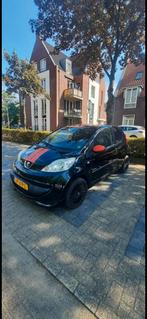 Peugeot 2008 Zwart, Voorwielaandrijving, Zwart, USB, 4 stoelen