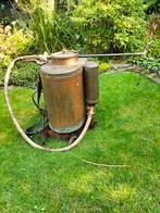 Oude koperen gifspuit van de fa. Gebr. Douven Hopst, Tuin en Terras, Ophalen, Bloeit niet, Overige soorten, Volle zon