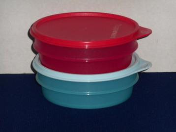 Tupperware Stapelkommen (2) beschikbaar voor biedingen