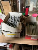 Partij pluggen en schroeven, Overige materialen, Gebruikt, Overige typen, Ophalen of Verzenden