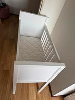 Wit babybedje met gebruikssporen, Ophalen, Gebruikt, Ledikant