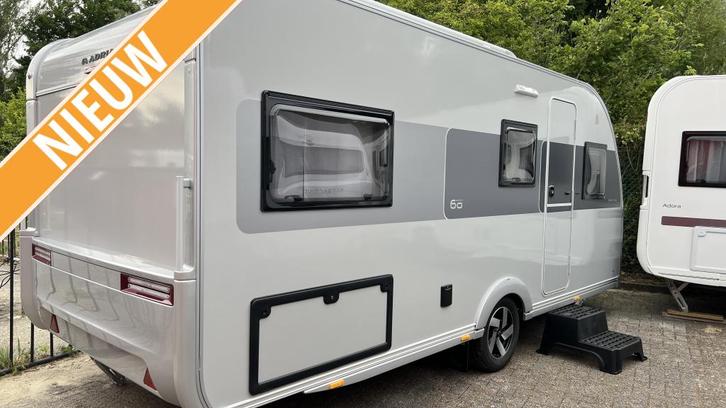 Adria Altea 502 UL 60 year edition, Caravans en Kamperen, Caravans, tot en met 4, 1000 - 1250 kg, Rondzit, Adria, 2 aparte bedden