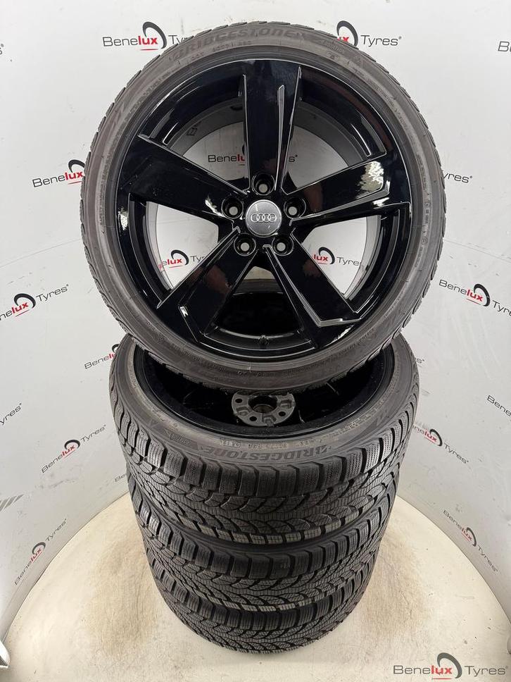 18'' winter Audi A3 A4 100 A6 Q2 Q3 RS RS3 RS4 S3 S3 S4 TT S, Auto-onderdelen, Banden en Velgen, Banden en Velgen, Winterbanden