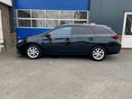 Toyota Auris Touring Sports 1.2T Dynamic trekhaak,camera,cr, Voorwielaandrijving, 450 kg, Gebruikt, Euro 6