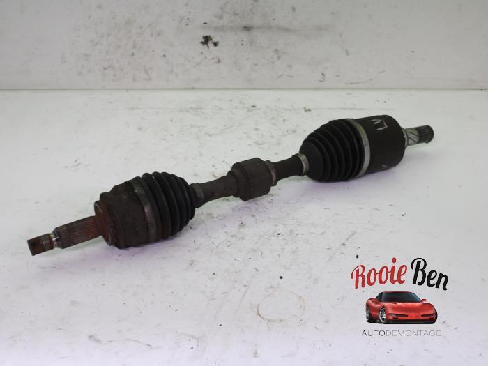 Aandrijfas links-voor van een Dodge Caliber, Gebruikt, -, -, Ophalen of Verzenden
