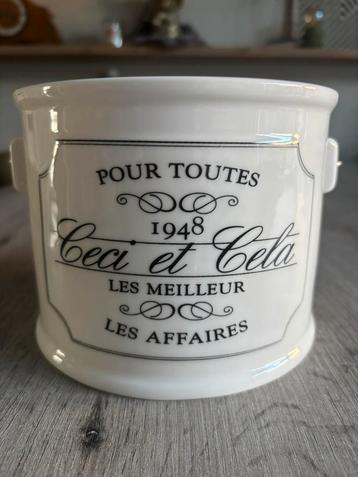 Rivièra Maison pot beschikbaar voor biedingen