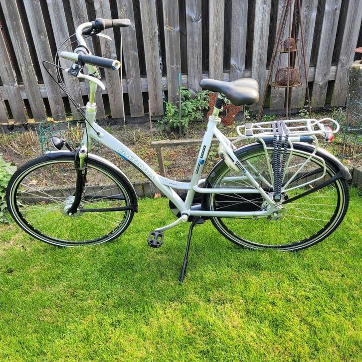 Mooie Batavus - Weekend- Dames- Fiets., Fietsen en Brommers, Fietsen | Dames | Damesfietsen, Zo goed als nieuw, Batavus, Versnellingen