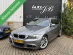 BMW 320D TOURING M-SPORT | AUTOMAAT | TREKHAAK | APK 10-2025, Achterwielaandrijving, Zwart, 4 cilinders, Alcantara