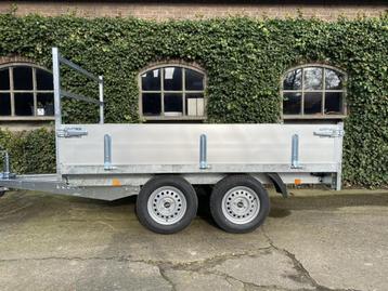 NIEUW Plateauwagen B rijbewijs De degelijkste op de markt beschikbaar voor biedingen