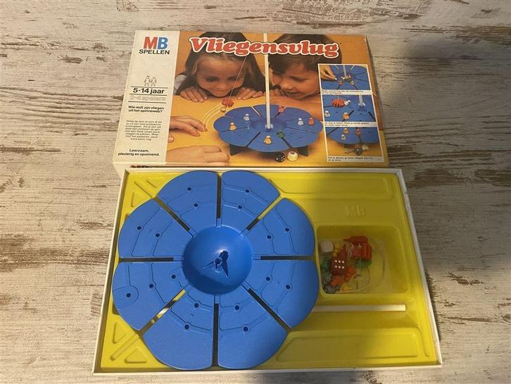 Vliegensvlug mb spellen [s780], Hobby en Vrije tijd, Gezelschapsspellen | Bordspellen, Zo goed als nieuw, Ophalen of Verzenden