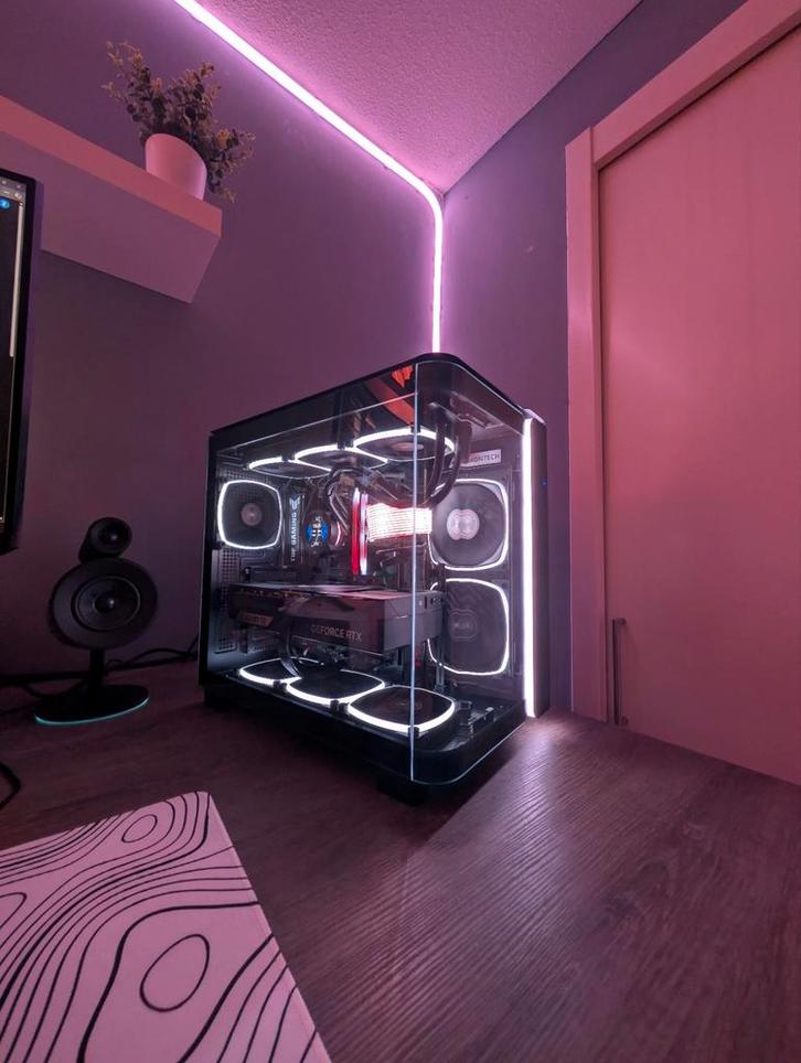 RTX 5090 | AMD 9800x3D | 2tb SSD gen 4 | 32GB DDR5, Spelcomputers en Games, Games | Pc, Shooter, 1 speler, Vanaf 12 jaar, Ophalen of Verzenden