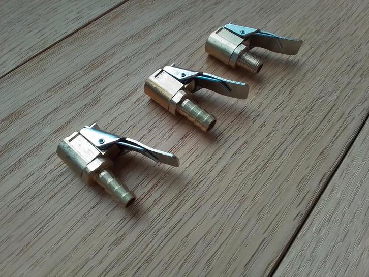 Nieuw Bandenpomp nippel voor compressor autobandenpomp, Doe-het-zelf en Verbouw, Compressors, Nieuw, 6 tot 10 bar, Minder dan 25 liter