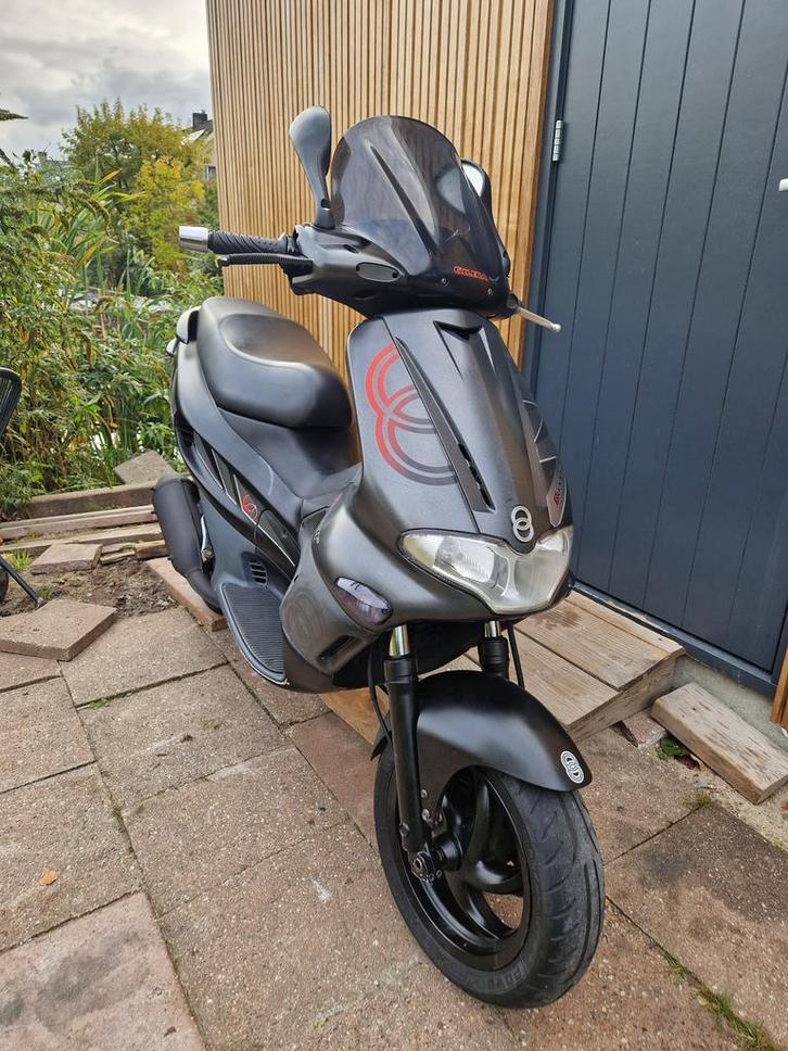 Gilera runner 180cc m07 brom papieren, Motoren, Tuning en Styling, Ophalen of Verzenden