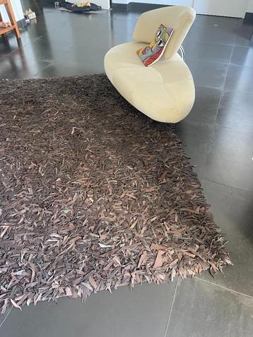 Carpet beschikbaar voor biedingen