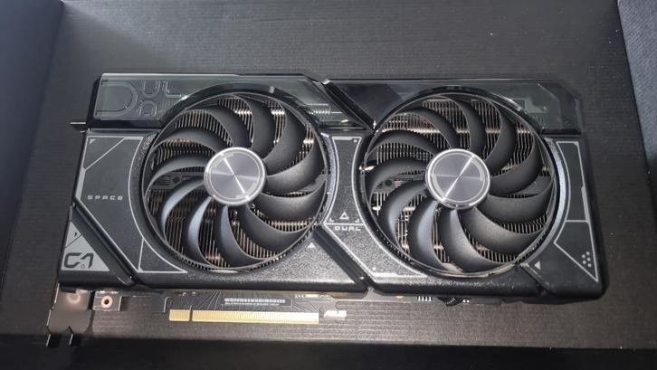 ASUS Dual GeForce RTX 4070 OC Edition 12GB GDDR6X, Computers en Software, Videokaarten, Zo goed als nieuw, Nvidia, PCI-Express 5.0