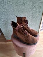 Bruine half hoge dames schoen, Ophalen of Verzenden, Zo goed als nieuw, Bruin