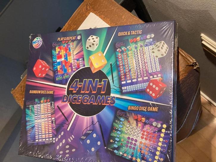 Dobbelspellen, Hobby en Vrije tijd, Gezelschapsspellen | Kaartspellen, Nieuw, Drie of vier spelers, Ophalen of Verzenden