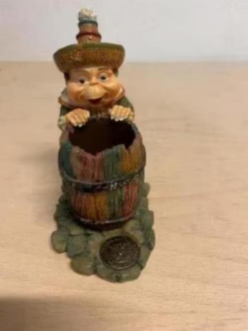 ZGAN! Efteling’s ‘laaf met houten ton’, 6x10x10cm, €5,99! beschikbaar voor biedingen