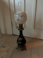 Oude (olie?) tafellamp (antiek), Huis en Inrichting, Lampen | Tafellampen, Gebruikt, 50 tot 75 cm, Ophalen of Verzenden, Glas