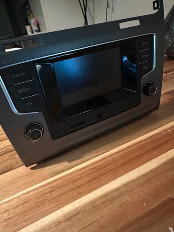 Originele Golf 7 Navigatie Autoradio beschikbaar voor biedingen