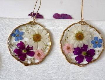 Unieke bloemen oorbellen + armband set Sieraden cadeau Vrouw beschikbaar voor biedingen