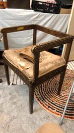 Op te knappen antieke stoel in koloniale stijl, Antiek en Kunst, Antiek | Meubels | Stoelen en Banken, Ophalen