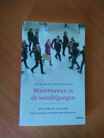 Tromp, Jan. Wantrouwen in de wandelgangen, Ophalen of Verzenden, Zo goed als nieuw, Nederland