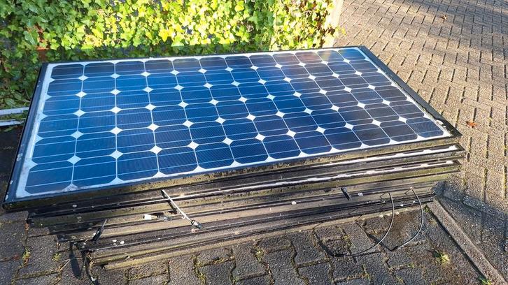 Goedkoop Afdak? 10x SunTech Zonnepanelen 170Wp vanaf € 8,-, Doe-het-zelf en Verbouw, Zonnepanelen en Toebehoren, Gebruikt, Paneel