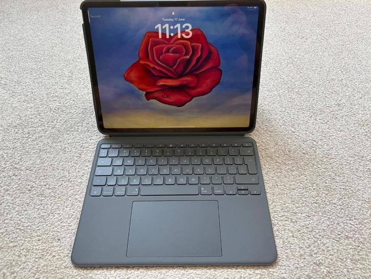 IPad Air 13 inch, 256 GB, WiFi + cellular, gloed nieuw, Computers en Software, Overige Computers en Software, Nieuw, Verzenden