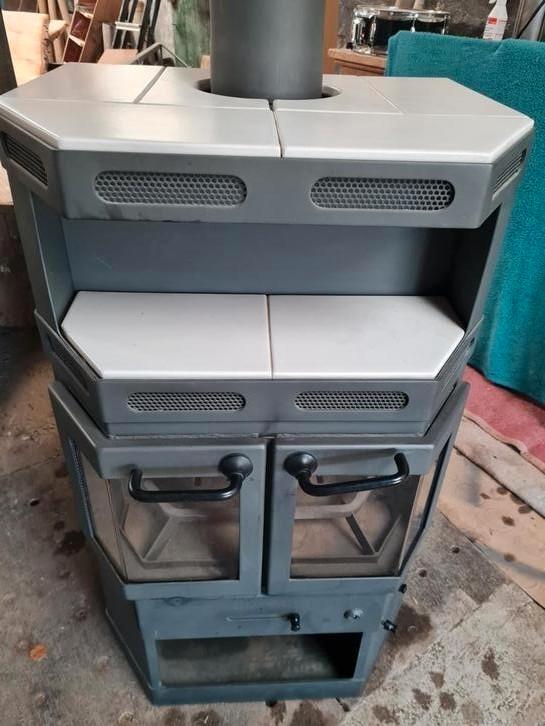 Zeer nette degelijke HARK houtkachel 8kW + kachelpijp, Huis en Inrichting, Kachels, Gebruikt, Houtkachel, Hout, Ophalen of Verzenden