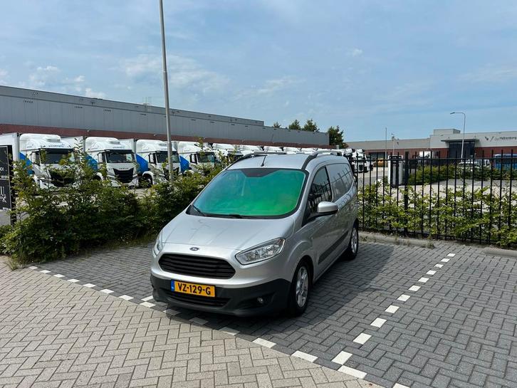 Ford Transit Courier GB 1.5 Tdci Duratorq 95pk S&S 2016, Auto's, Bestelauto's, Particulier, ABS, Airbags, Airconditioning, Alarm