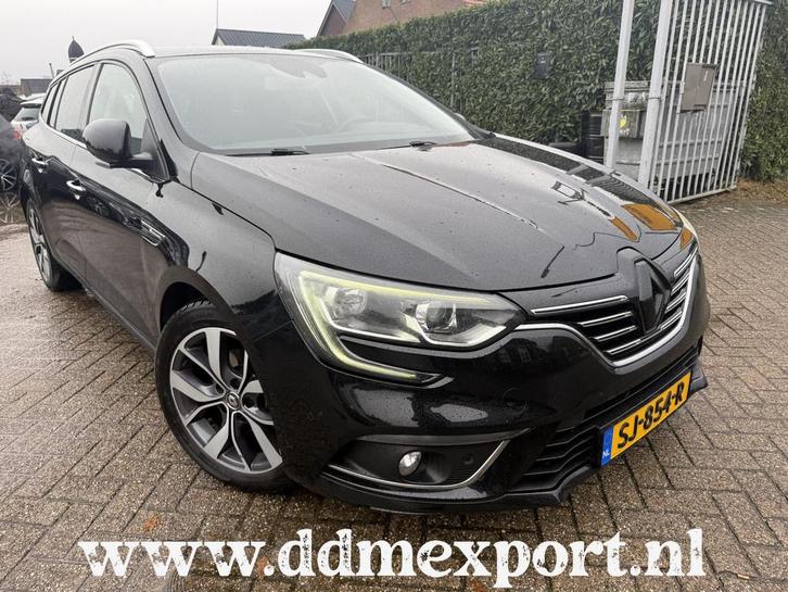 Renault Mégane Estate TCe Bose XENON/CLIMA/NAVI (bj 2018), Auto's, Renault, Bedrijf, Te koop, Mégane, ABS, Airbags, Airconditioning