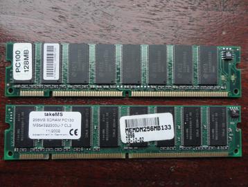 geheugen bankjes (retro) beschikbaar voor biedingen